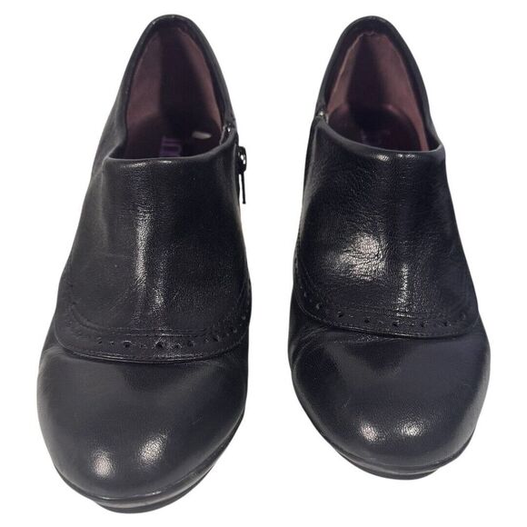 indigo by clarks Black Leather Shoe Boot Heel Size 9.5M ladies. Heel size 3.5" - Picture 2 of 7